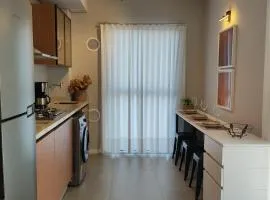 Apto executivo c WIFI 600mb bem localizado MOR401