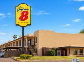 Super 8 by Wyndham Barstow, hotel en Barstow