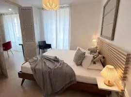 CaL QuEROL Boutique Moixeró 3 1