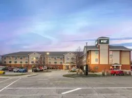 MainStay Suites Chicago Hillside