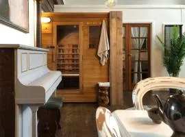 Creative Norfolk Chapel Ground Floor with Piano & Sauna