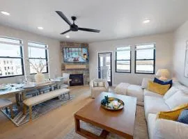 Pet Friendly! Winston's Lodge at Helling 203 condo