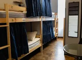 Fivehostel