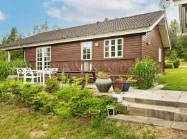 6 person holiday home in Kolind-By Traum