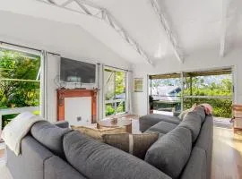 Bush to Beach Family & Fur Coastal Retreat