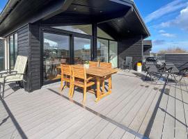 Stunning Home In Frederikshavn With Wifi, khách sạn ở Frederikshavn