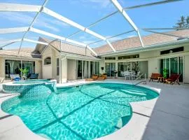 Waterfront 3B & Free Dock Heated Pool Hot Tub Gym