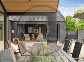 Amazing Home In Bogense With Sauna, hotel en Bogense