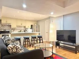 3 Bdrm Basement w kitchen-40 mins to downtown-Sleeps 8