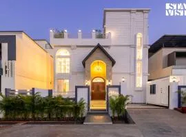 StayVista at Sukoon Villa with Pool, Lawn