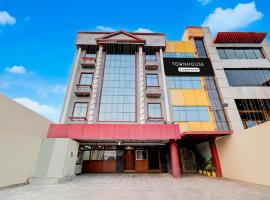 Super Townhouse Godavarikhani Bus Terminal Formerly Sai Leela Residency, hotel en Rāmgundam