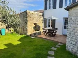 Charming house with garden in Ars-en-Ré