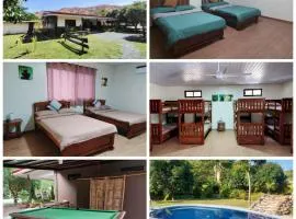 Mountain Side Travellers Inn