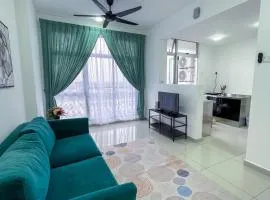 Midas Seri Alam - 2BR - 200Mbps Wifi