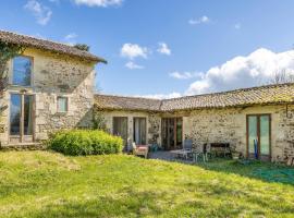 Gîtes Bourdeverre, hotel di Sanxay