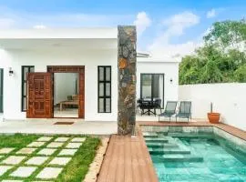 Mango House - 2 Bedrooms & Private Pool