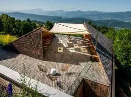 Soami Spaces - Alpine Hideaway