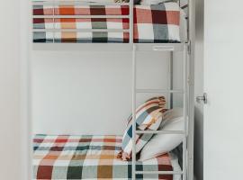 Karkalla Beach House, hotel i Inverloch