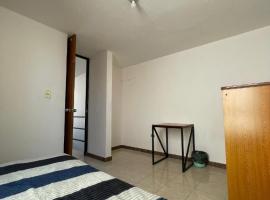 Standalone house, comfortable and cozy, two bedrooms, hótel í Las Ánimas