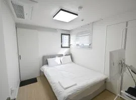 4BR, Max 12ppl, 7 mins to KSPO, Terrace