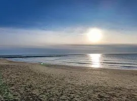 Beach 50 m , vue mer