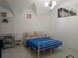 DOMUS 34 Guest House