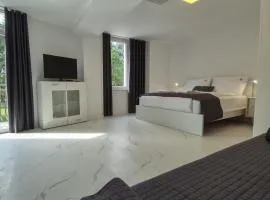Stopa Art Residence