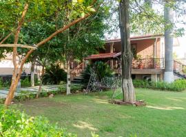 Forest Mud Villas, hotel i Haridwār