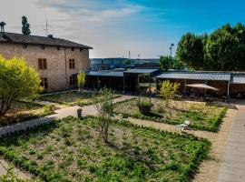 Demeures et Châteaux l'Abbaye Caladoise, hôtel à Villefranche-sur-Saône