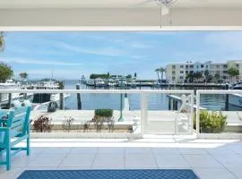 113 Mariners Club