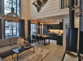 Arctic Bear Lodge by Hilla Villas