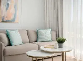 Modern Apartment with Parking and Balcony Close to the Beach by Noclegi Renters