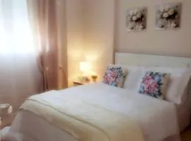 Chiara's Coastal Luxury Home 4U