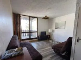 Studio with balcony near the chairlift