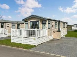 Cedarwood 30 - Uk51140