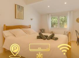 Les Chambres du Pays Toulousain, hotel a Pechbonnieu