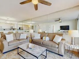 Pelican Beach Resort 415