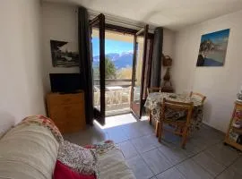 Apartment with stunning mountain views