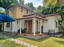 Home Stay in Matale, Aluvihare