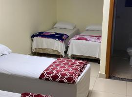 Pousada Centro Oeste, hotel a Trindade