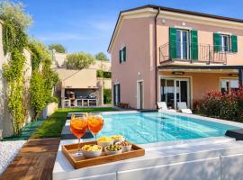 Riviera Wellness Villa, Hotel in Chiavari