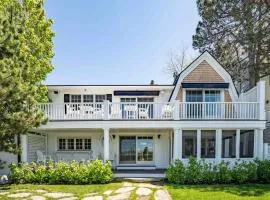 Ocean Pointe - 5 Bedroom 4 Bath Water Front Home