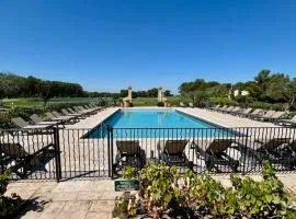 appartement cosy vue sur le golf de Pont Royal en Provence