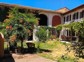 Casa del Convento with studio, hotel v mestu Vignale