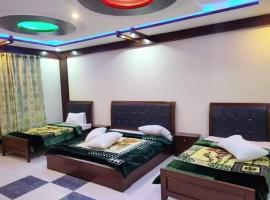 Nathia Gali Relax Inn Hotel โรงแรมในNaka