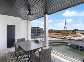 Waterview Retreat in Osage Beach with Public Dock and Community Pool