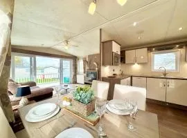 Oaklands Holiday Park