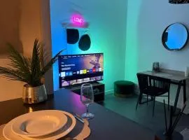 Le Petit Refuge, terrasse - 3 min gare Oullins