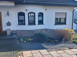 Ferienwohnung Wirtz, hotelli kohteessa Olzheim
