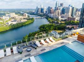 Austin में, होटल Luxury Downtown Austin Condo Near Rainey St by Barcle